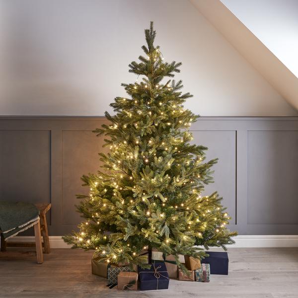 How to decorate your Christmas Tree - Tips & Tricks!