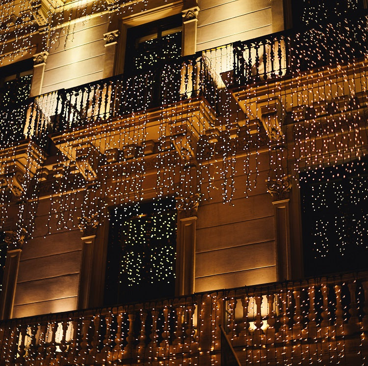 Commercial Icicle Lights